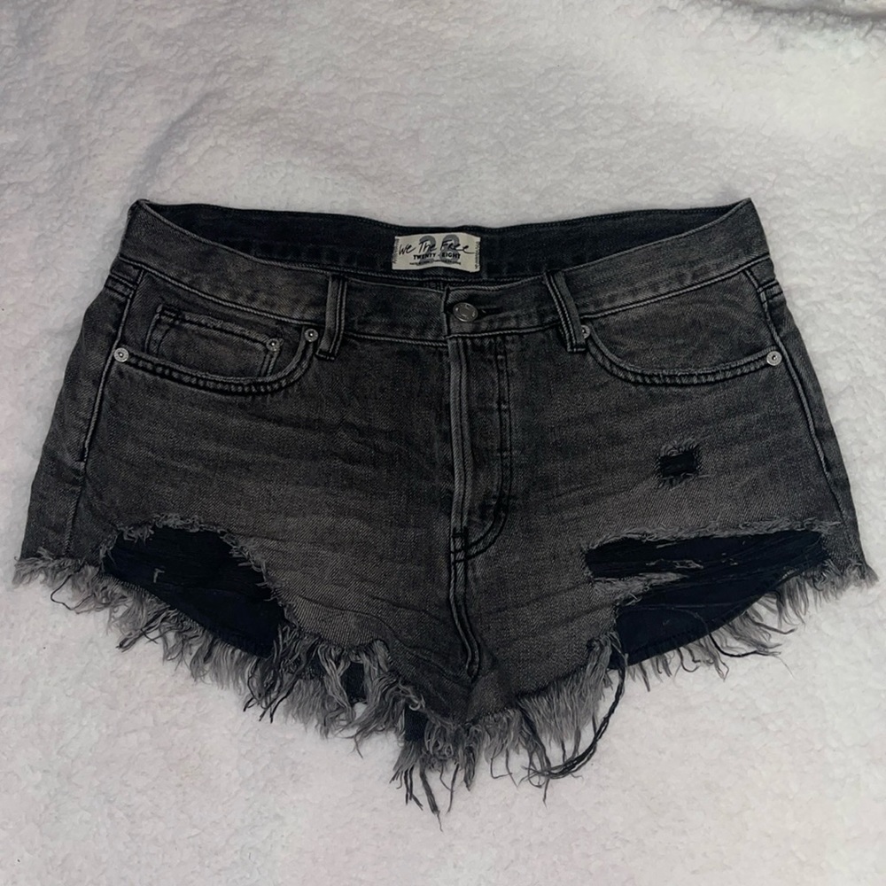 Size 28 Free People distressed jeans shorts